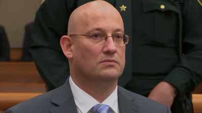 MICHAEL MUMMERT: Do you trust
Curtis Wayne Wright? - Killer Cases