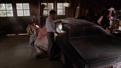 [ Michael Narrating ]
My father's approach
to machinery... - Burn Notice