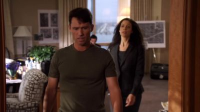 Michael. - Burn Notice