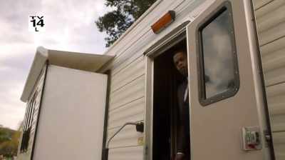 (Michael)
'You'd better let me in.' - Michael Jackson: Searching for Neverland
