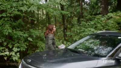 -Michelle?
-[door locks] - Disappearance in Yellowstone