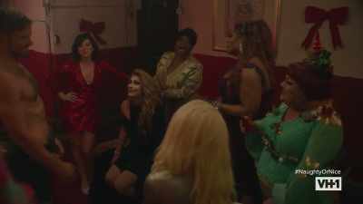 - MICHELLE: On that
morning, Olivia saw it, - The Bitch Who Stole Christmas