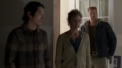 Michonne: Where'd you get the gun? - The Walking Dead