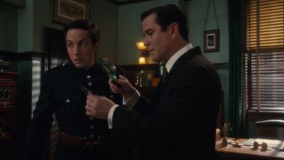 Micro photography. - Murdoch Mysteries