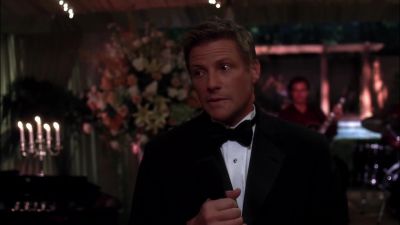 (microphone feedback squeaks)
YOU--YOU WANNA... - Desperate Housewives