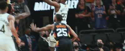 Middleton, the drive.
Blocked by Ayton. - Giannis: The Marvelous Journey
