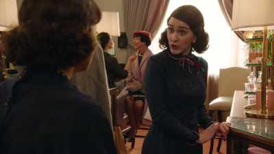 Midge, my parents
are making me throw them - The Marvelous Mrs. Maisel