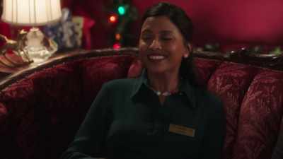 (midtempo jazz music) - Christmas 9 to 5