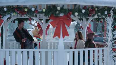 Might I suggest
offering incentives - A Reason for the Season