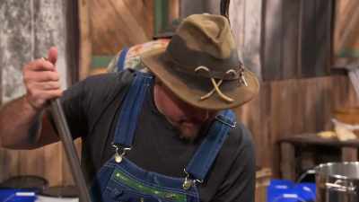 [mike cockrell]
  I'm moonshiner mike. - Moonshiners: Master Distiller