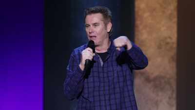 Mike conduce ca unul scăpat de la nebuni, - Brian Regan: Nunchucks and Flamethrowers