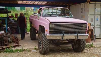 Mike and Connor are now starting - Rust Valley Restorers