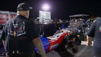 [Mike] I drew my good friend
Kayla Morton. - Street Outlaws No Prep Kings Team Attack