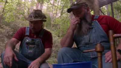 [mike]  I like to take
 the little the old, - Moonshiners: Master Distiller