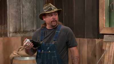  [mike] josh is a great guy.
  He's a little bit
  scattered brain. - Moonshiners: Master Distiller