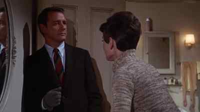 Mike, our wedding picture's gone. - Wait Until Dark