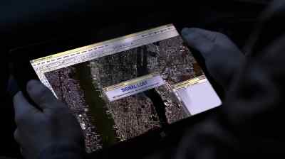 Mike: She just ditched
her cell. - The Following