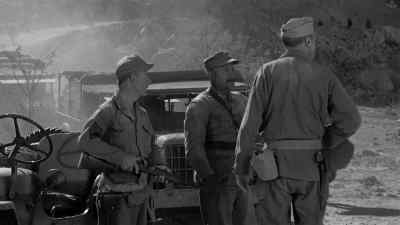 Mike, take the convoy up above.
Right. - The Mountain Road