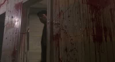 Mike. Up there. - Predator 2