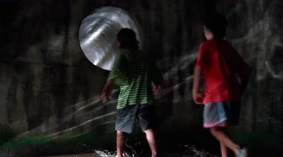 -MIKE: WE DON'T KNOW
WHAT'S DOWN THERE! - Baywatch