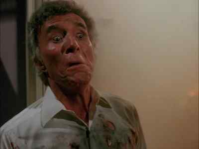 Milena, help me.
Help me. My hands! - Murder, She Wrote