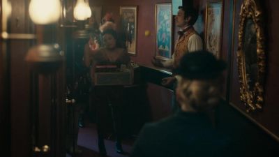 -Milena, I'm looking for Miss Ling, - Miss Scarlet and the Duke