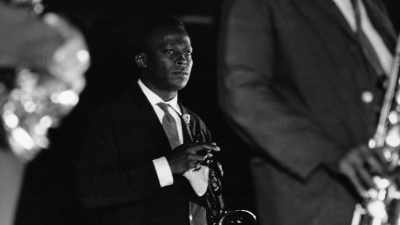 Miles turned around
and looked at the audience. - Miles Davis: Birth of the Cool