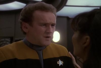 Miles, what's wrong? - Star Trek: Deep Space Nine