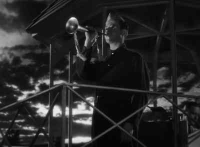 (military trumpet playing) - Keep 'Em Flying