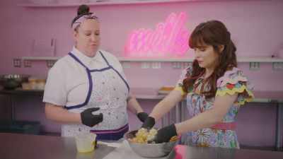 Milk powder is something
bringing in additional
richness and deepness. - What Am I Eating? With Zooey Deschanel