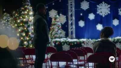Mind if I ask
what you're doing - A Christmas Treasure