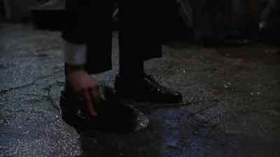 - Mind if I borrow your hat?
- Go ahead. - Vampire in Brooklyn