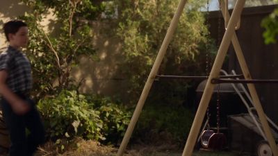 - Mind if I join you?
- Doing what? - Young Sheldon