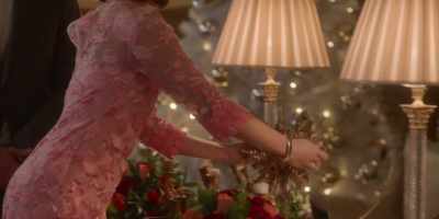 Mind? It looks spectacular.
Gratias ago Deo. - The Princess Switch 3: Romancing the Star