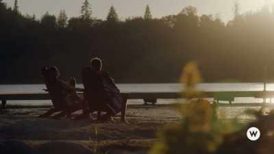 [Mindy] Oh, I just... I just
realized I feel young. - Mid-Love Crisis