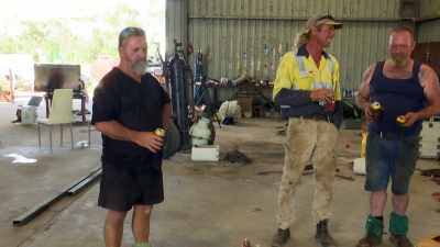 Miners could be lining up
for the privilege - Outback Opal Hunters