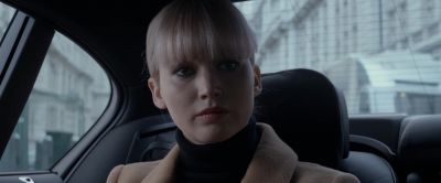 - Minn-Erva, take them down in a dropship.
- On it. - Red Sparrow