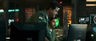 Minni, turn back.
Look for Sukhi and Nauty. - Fighter