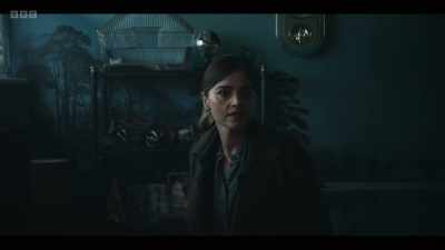 (Miranda) Who's that? (spits) - The Jetty