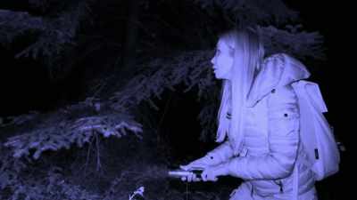 [Mireya]  And then, I would
 turn my light back on - Expedition Bigfoot