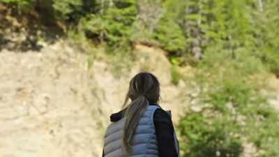  [Mireya] Last night, we had
  some really strange
  things happening. - Expedition Bigfoot