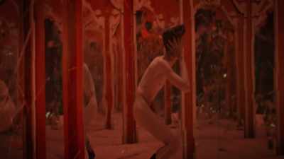 (mirrors tinkling) - Watchmen