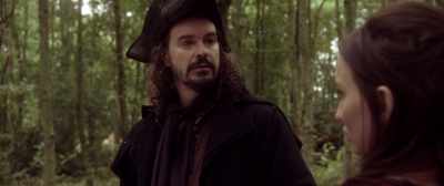 (mischievous music)
(tree squeaking) - The Highwayman