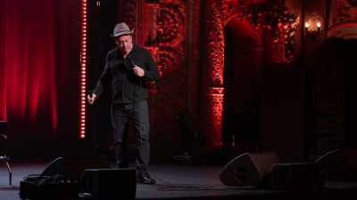 Mislim, nije lako
biti liberal. Nije. - Rob Schneider: Woke Up in America