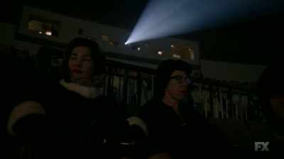 Miss big, fat movie star! - FEUD