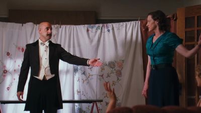Miss Bond - Kit Kittredge: An American Girl