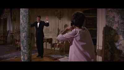 Miss Bonnet, please...
Stay where you are! - How to Steal a Million