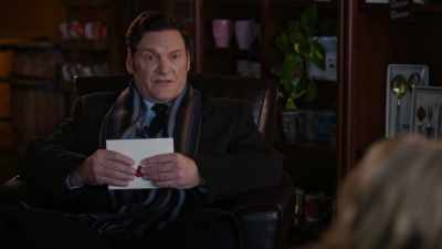Miss Caitlyn, may I ask you
a rather personal question? - Royal New Year's Eve