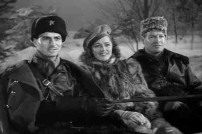 Miss davies, mr. Grosjean. - Mission to Moscow