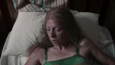 - Miss Davis! - The Pale Horse